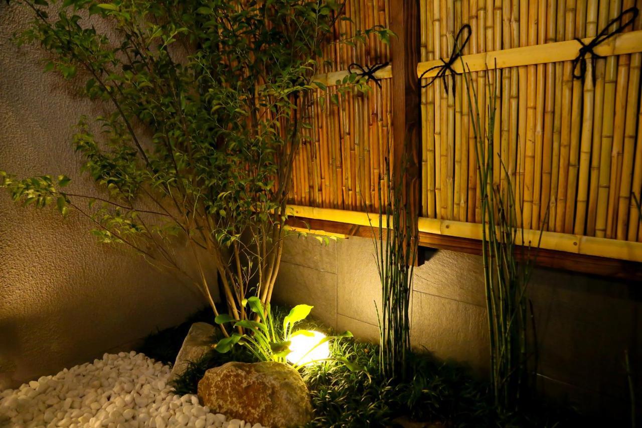 Hosta Toji Sakura Villa Kyoto Buitenkant foto